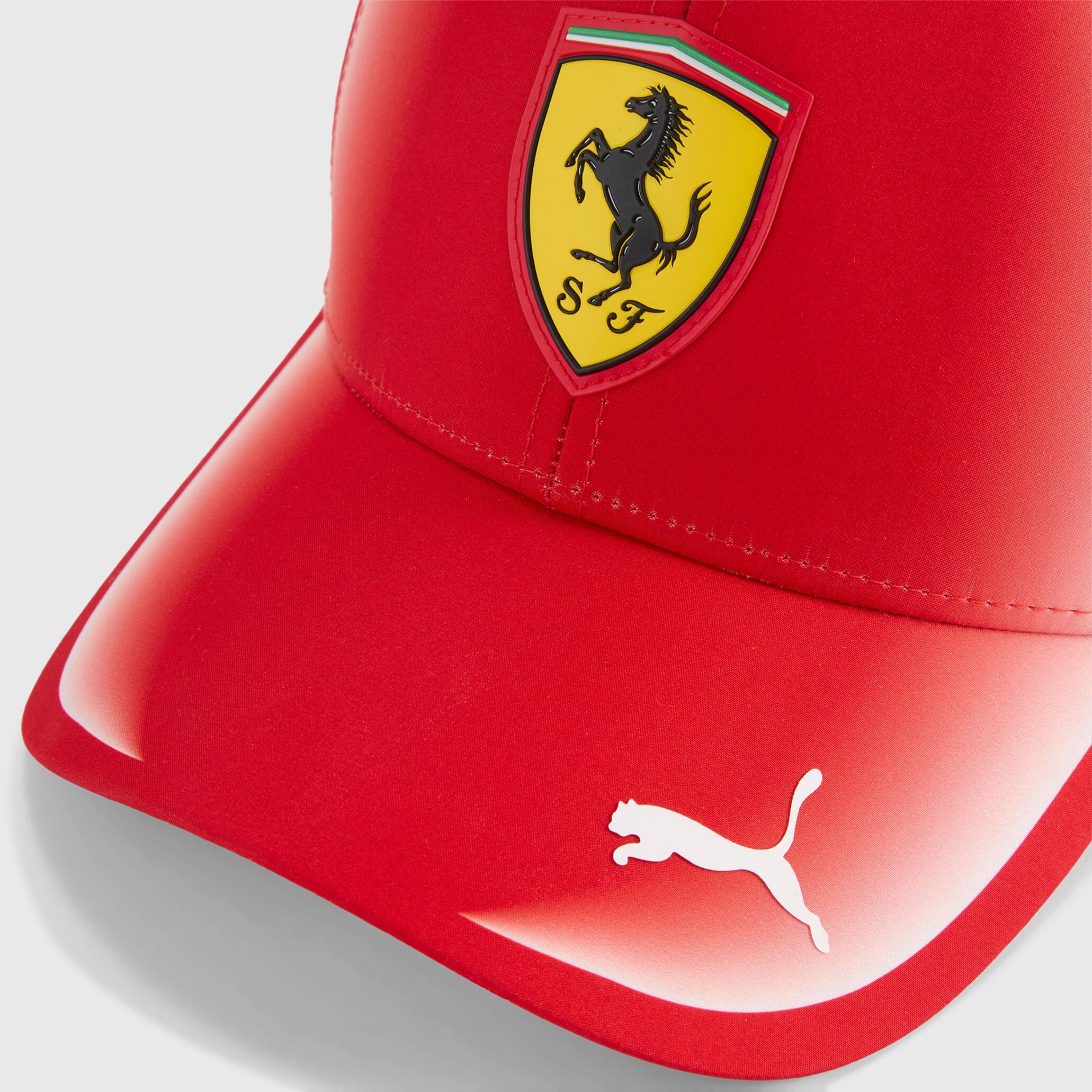 Gorra Scuderia Ferrari HP 2026