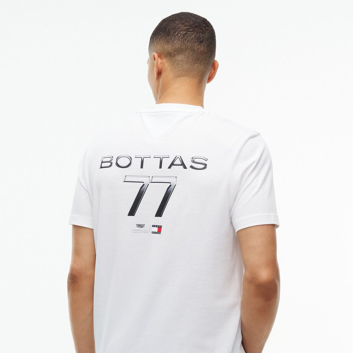 Playera Tommy x Cadillac F1 Team Driver Chevron Blanca